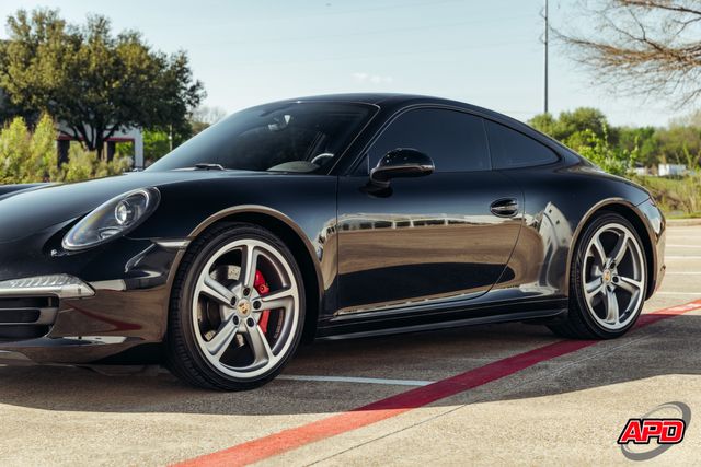 2014 Porsche 911 Carrera 4S