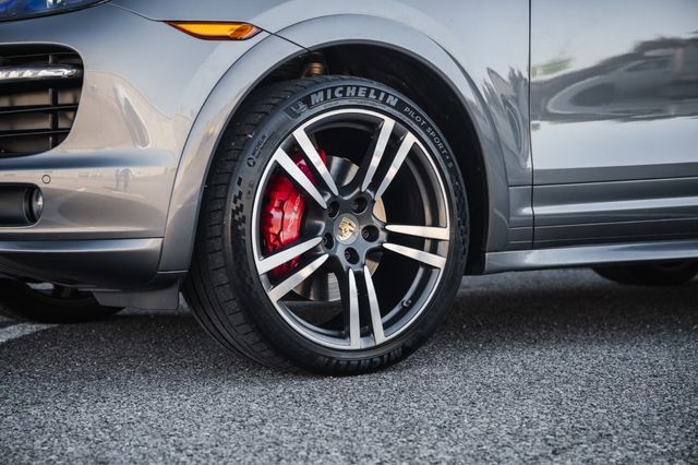 2014 Porsche Cayenne GTS | Addison, TX | Apex Auto Sports