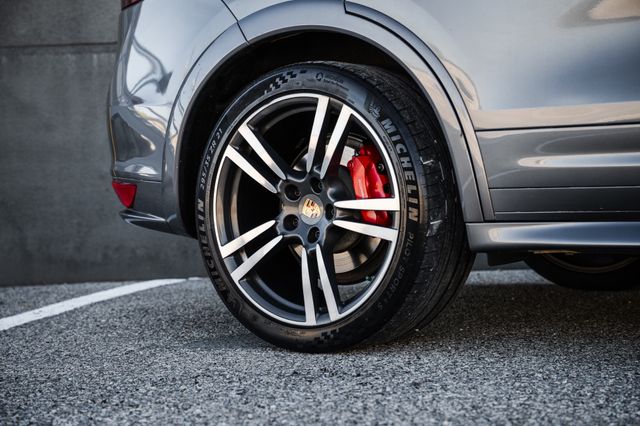 2014 Porsche Cayenne GTS | Addison, TX | Apex Auto Sports 2014 Porsche Cayenne GTS | Addison, TX | Apex Auto Sports