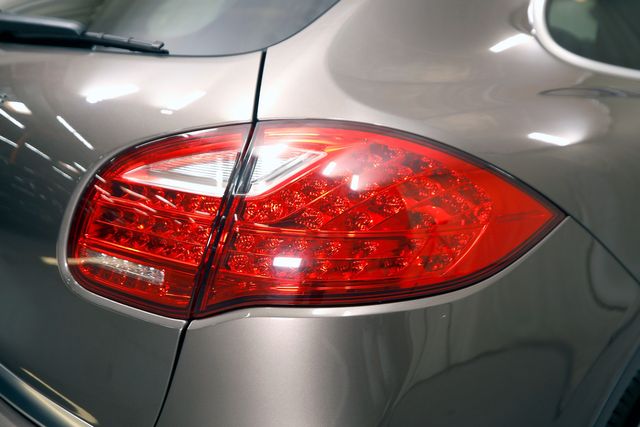 2014 Porsche Cayenne Diesel | Burbank, California | MDK International 2014 Porsche Cayenne Diesel | Burbank, California | MDK International