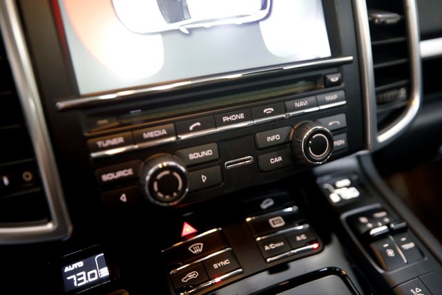 2014 Porsche Cayenne S | Burbank, California | MDK International 2014 Porsche Cayenne S | Burbank, California | MDK International