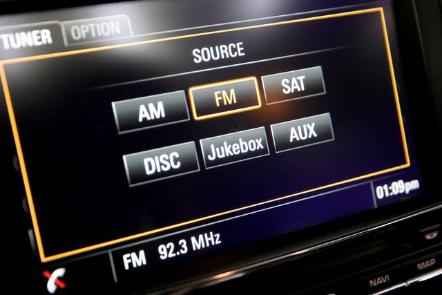 2014 Porsche Cayenne S | Burbank, California | MDK International 2014 Porsche Cayenne S | Burbank, California | MDK International