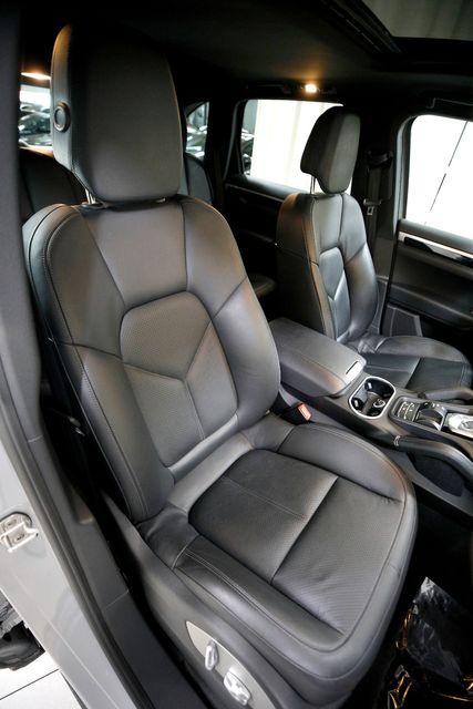 2014 Porsche Cayenne | Burbank, California | MDK International 2014 Porsche Cayenne | Burbank, California | MDK International