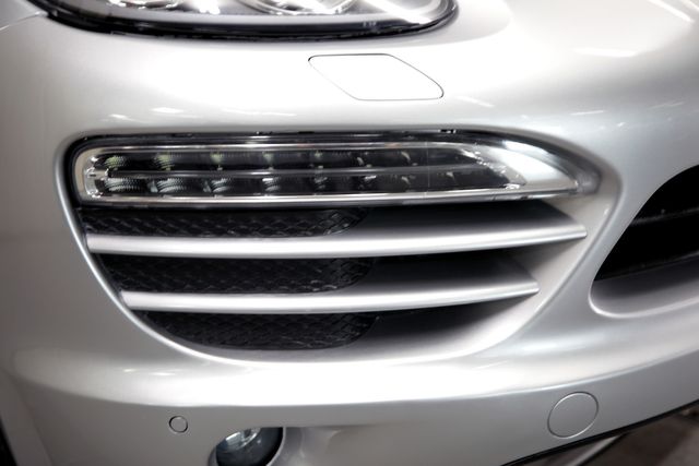 2014 Porsche Cayenne | Burbank, California | MDK International 2014 Porsche Cayenne | Burbank, California | MDK International