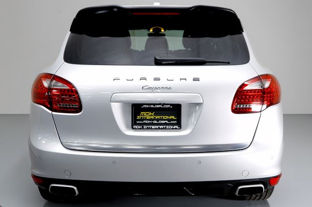 2014 Porsche Cayenne  | Burbank, California | MDK International