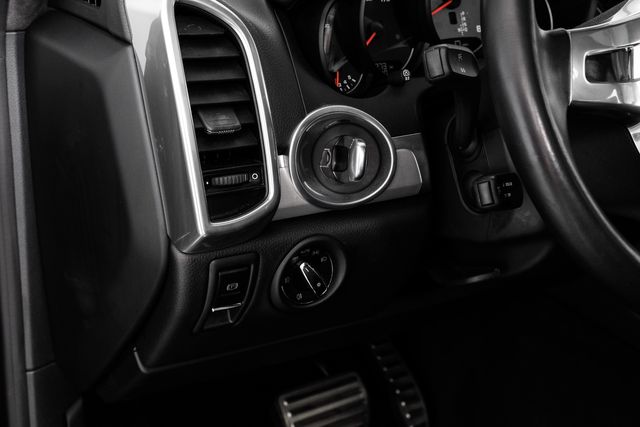 2014 Porsche Cayenne GTS PanoRoof PCM LCA BOSE 21"SportAlloys | Dallas, TX | Stevens Motor Company LLC