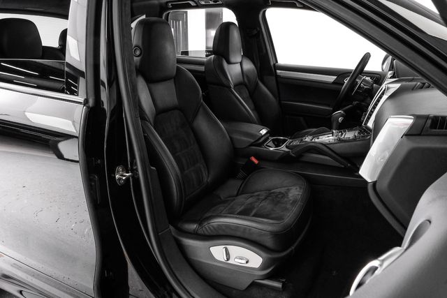 2014 Porsche Cayenne GTS PanoRoof PCM LCA BOSE 21"SportAlloys | Dallas, TX | Stevens Motor Company LLC