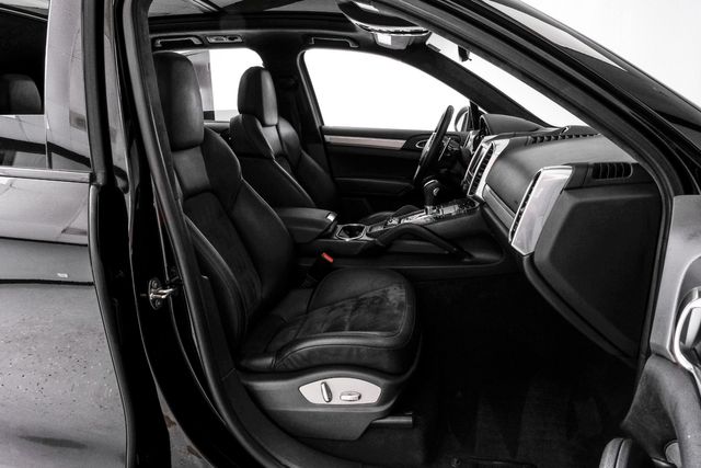 2014 Porsche Cayenne GTS PanoRoof PCM LCA BOSE 21"SportAlloys | Dallas, TX | Stevens Motor Company LLC 2014 Porsche Cayenne GTS PanoRoof PCM LCA BOSE 21"SportAlloys | Dallas, TX | Stevens Motor Company LLC