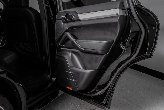 2014 Porsche Cayenne GTS PanoRoof PCM LCA BOSE 21"SportAlloys | Dallas, TX | Stevens Motor Company LLC 2014 Porsche Cayenne GTS PanoRoof PCM LCA BOSE 21"SportAlloys | Dallas, TX | Stevens Motor Company LLC