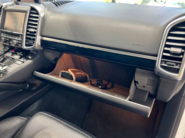 2014 Porsche Cayenne Diesel | Longwood, FL | Millenia Motors 2014 Porsche Cayenne Diesel | Longwood, FL | Millenia Motors