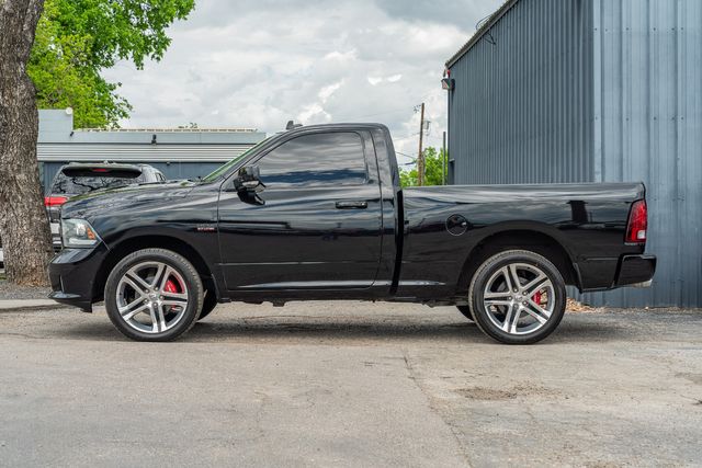 2014 Ram 1500 R/T SPORT REG CAB / 5.7L HEMI V8 / SUPER LOW MILES | Austin, TX | Rocky Mountain Truck Stop Austin