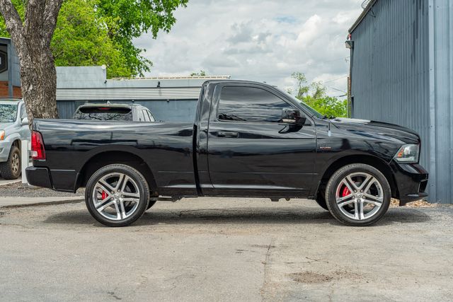 2014 Ram 1500 R/T SPORT REG CAB / 5.7L HEMI V8 / SUPER LOW MILES | Austin, TX | Rocky Mountain Truck Stop Austin 2014 Ram 1500 R/T SPORT REG CAB / 5.7L HEMI V8 / SUPER LOW MILES | Austin, TX | Rocky Mountain Truck Stop Austin