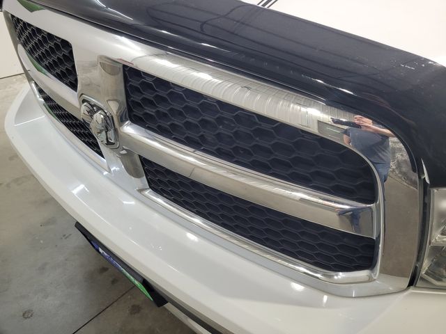 2014 Ram 1500 SLT Crew - Warranty Financing Transparent Pricing | Dickinson, ND | Autorama Auto Sales and Rentals 2014 Ram 1500 SLT Crew - Warranty Financing Transparent Pricing | Dickinson, ND | Autorama Auto Sales and Rentals