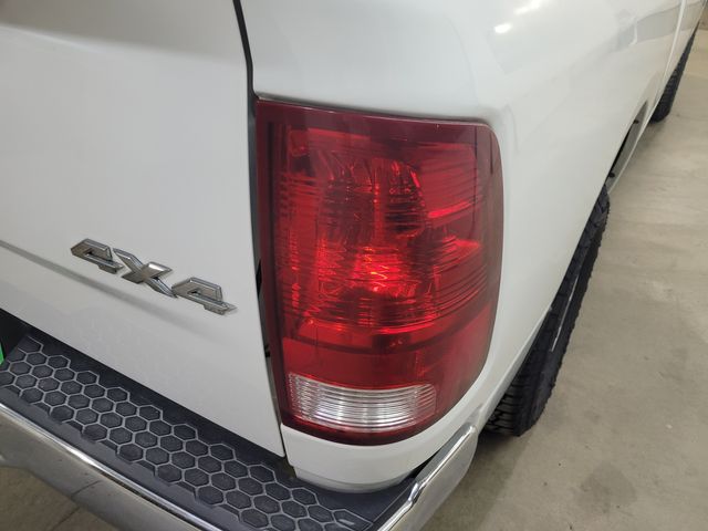 2014 Ram 1500 SLT Crew - Warranty Financing Transparent Pricing | Dickinson, ND | Autorama Auto Sales and Rentals 2014 Ram 1500 SLT Crew - Warranty Financing Transparent Pricing | Dickinson, ND | Autorama Auto Sales and Rentals