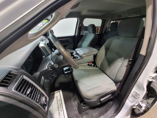 2014 Ram 1500 SLT Crew - Warranty Financing Transparent Pricing | Dickinson, ND | Autorama Auto Sales and Rentals 2014 Ram 1500 SLT Crew - Warranty Financing Transparent Pricing | Dickinson, ND | Autorama Auto Sales and Rentals