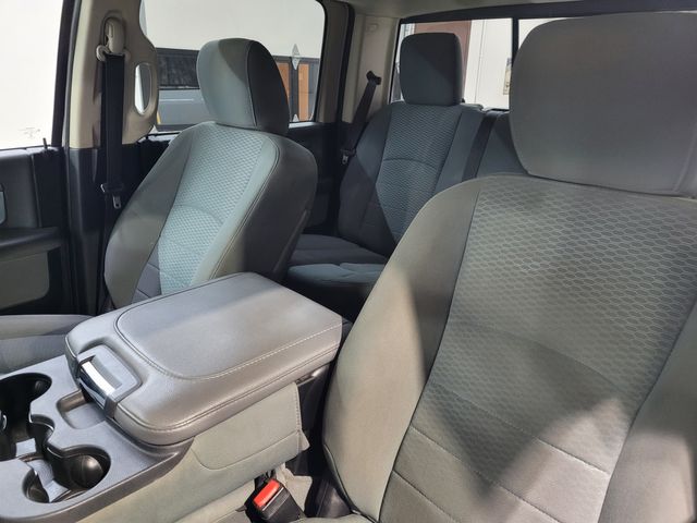 2014 Ram 1500 SLT Crew - Warranty Financing Transparent Pricing | Dickinson, ND | Autorama Auto Sales and Rentals 2014 Ram 1500 SLT Crew - Warranty Financing Transparent Pricing | Dickinson, ND | Autorama Auto Sales and Rentals