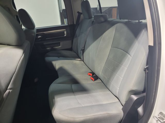 2014 Ram 1500 SLT Crew - Warranty Financing Transparent Pricing | Dickinson, ND | Autorama Auto Sales and Rentals 2014 Ram 1500 SLT Crew - Warranty Financing Transparent Pricing | Dickinson, ND | Autorama Auto Sales and Rentals