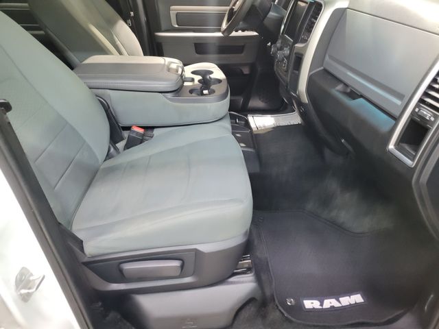 2014 Ram 1500 SLT Crew - Warranty Financing Transparent Pricing | Dickinson, ND | Autorama Auto Sales and Rentals 2014 Ram 1500 SLT Crew - Warranty Financing Transparent Pricing | Dickinson, ND | Autorama Auto Sales and Rentals