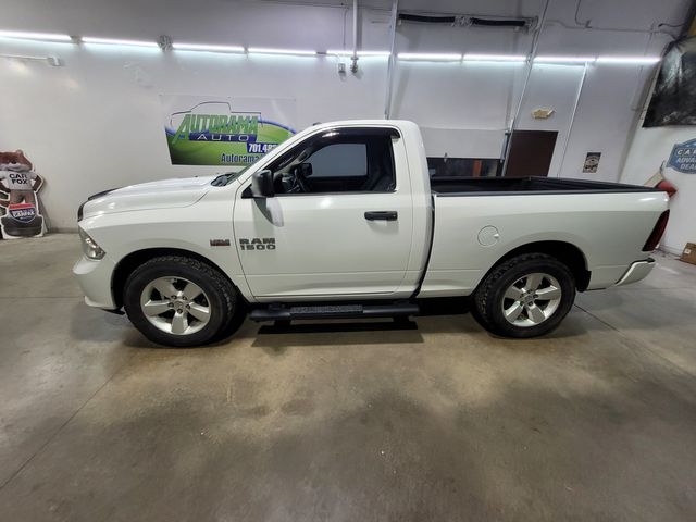 2014 Ram 1500 Express 5.7L Hemi Short Box- Financing -Warranty | Dickinson, ND | Autorama Auto Sales and Rentals 2014 Ram 1500 Express 5.7L Hemi Short Box- Financing -Warranty | Dickinson, ND | Autorama Auto Sales and Rentals