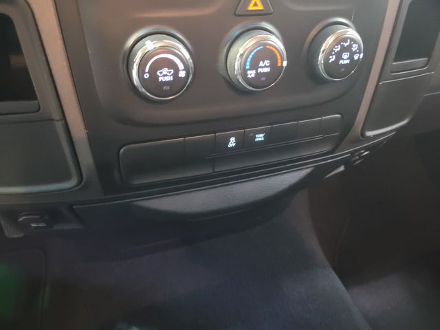 2014 Ram 1500 Express 5.7L Hemi Short Box- Financing -Warranty | Dickinson, ND | Autorama Auto Sales and Rentals 2014 Ram 1500 Express 5.7L Hemi Short Box- Financing -Warranty | Dickinson, ND | Autorama Auto Sales and Rentals