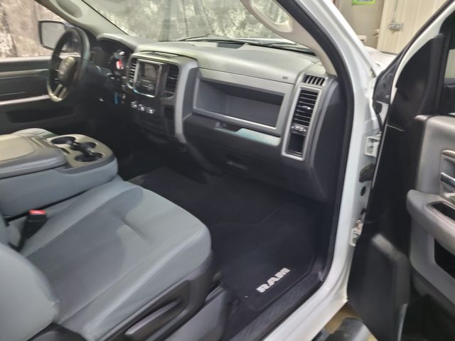 2014 Ram 1500 Express 5.7L Hemi Short Box- Financing -Warranty | Dickinson, ND | Autorama Auto Sales and Rentals 2014 Ram 1500 Express 5.7L Hemi Short Box- Financing -Warranty | Dickinson, ND | Autorama Auto Sales and Rentals