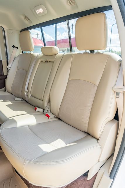 2014 Ram 2500 Laramie CREW CAB 4X4 W/ UPGRADES / REGULAR SERVICE | Austin, TX | Rocky Mountain Truck Stop Austin 2014 Ram 2500 Laramie CREW CAB 4X4 W/ UPGRADES / REGULAR SERVICE | Austin, TX | Rocky Mountain Truck Stop Austin