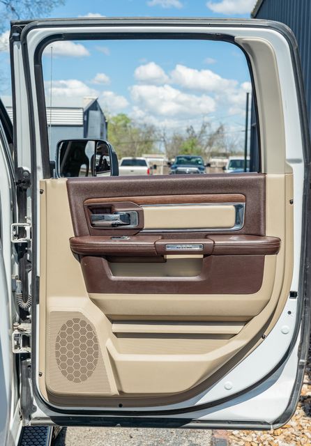 2014 Ram 2500 Laramie CREW CAB 4X4 W/ UPGRADES / REGULAR SERVICE | Austin, TX | Rocky Mountain Truck Stop Austin 2014 Ram 2500 Laramie CREW CAB 4X4 W/ UPGRADES / REGULAR SERVICE | Austin, TX | Rocky Mountain Truck Stop Austin