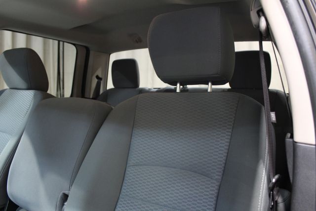 2014 Ram 2500 Diesel 4x4 Manual Tradesman | Roscoe, IL | Autoland Outlets 2014 Ram 2500 Diesel 4x4 Manual Tradesman | Roscoe, IL | Autoland Outlets