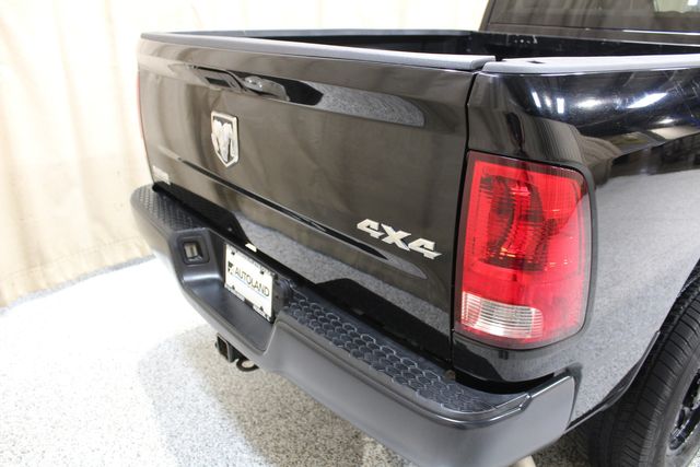 2014 Ram 2500 Diesel 4x4 Manual Tradesman | Roscoe, IL | Autoland Outlets 2014 Ram 2500 Diesel 4x4 Manual Tradesman | Roscoe, IL | Autoland Outlets