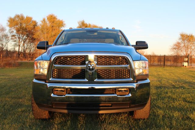 2014 Ram 2500 Diesel 4x4 manual Tradesman | Roscoe, IL | Autoland Outlets 2014 Ram 2500 Diesel 4x4 manual Tradesman | Roscoe, IL | Autoland Outlets
