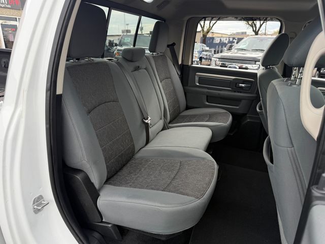 2014 Ram 3500 Lone Star 2WD Crew Cab Dually 6.7L Cummins 