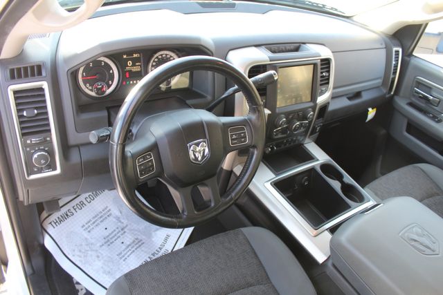 2014 Ram 3500 Big Horn Mega Cab | Roscoe, IL | Autoland Outlets 2014 Ram 3500 Big Horn Mega Cab | Roscoe, IL | Autoland Outlets