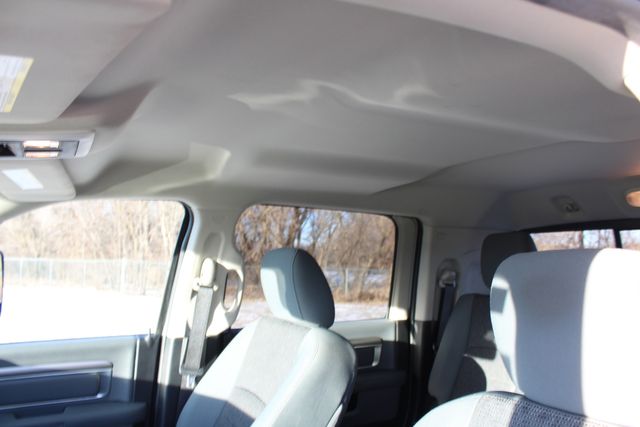 2014 Ram 3500 Big Horn Mega Cab | Roscoe, IL | Autoland Outlets 2014 Ram 3500 Big Horn Mega Cab | Roscoe, IL | Autoland Outlets