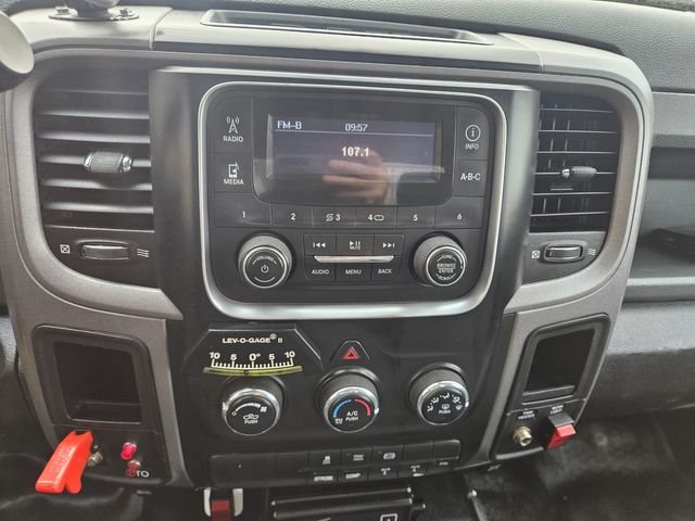 2014 Ram 5500 4X4 CUMMINS ETI 42FT BUCKET TRUCK 6.7 CUMMINS ETCMH37IH MATERIAL HANDLER | Irving, TX | Pinnacle Trucks 2014 Ram 5500 4X4 CUMMINS ETI 42FT BUCKET TRUCK 6.7 CUMMINS ETCMH37IH MATERIAL HANDLER | Irving, TX | Pinnacle Trucks