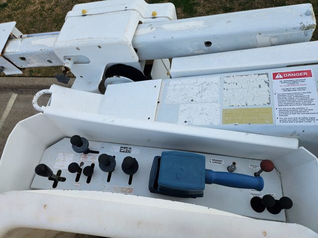 2014 Ram 5500 4X4 CUMMINS ETI 42FT BUCKET TRUCK 6.7 CUMMINS ETCMH37IH MATERIAL HANDLER | Irving, TX | Pinnacle Trucks