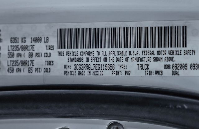 2014 Ram 3500 Tradesman 6.7L CUMMINS DIESEL Auto 4WD | Dallas, TX | East Dallas Diesel 2014 Ram 3500 Tradesman 6.7L CUMMINS DIESEL Auto 4WD | Dallas, TX | East Dallas Diesel