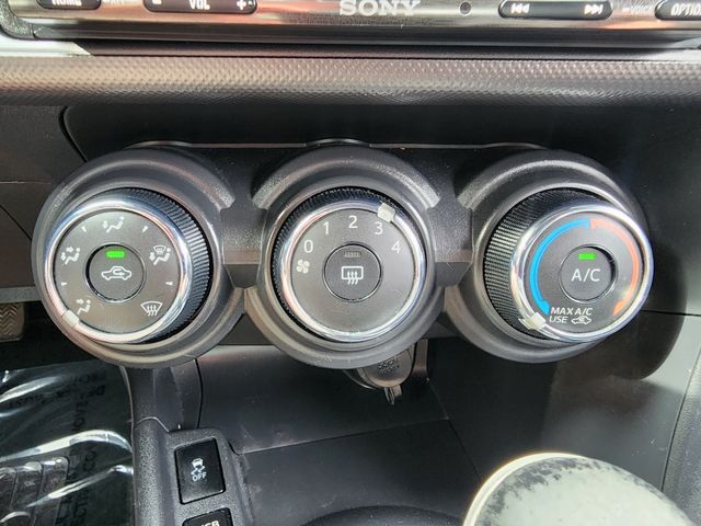 2014 Scion tC Base 2014 Scion tC Base