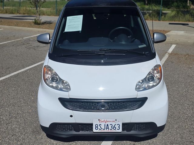 2014 Smart fortwo pure | Reseda, CA | Angeles Auto Alliance