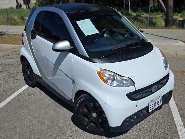 2014 Smart fortwo pure | Reseda, CA | Angeles Auto Alliance 2014 Smart fortwo pure | Reseda, CA | Angeles Auto Alliance