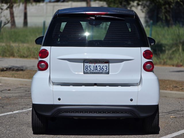 2014 Smart fortwo pure | Reseda, CA | Angeles Auto Alliance