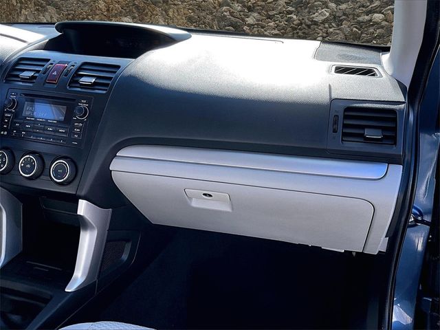 2014 Subaru Forester 2.5i