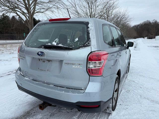 2014 Subaru Forester 2.5i