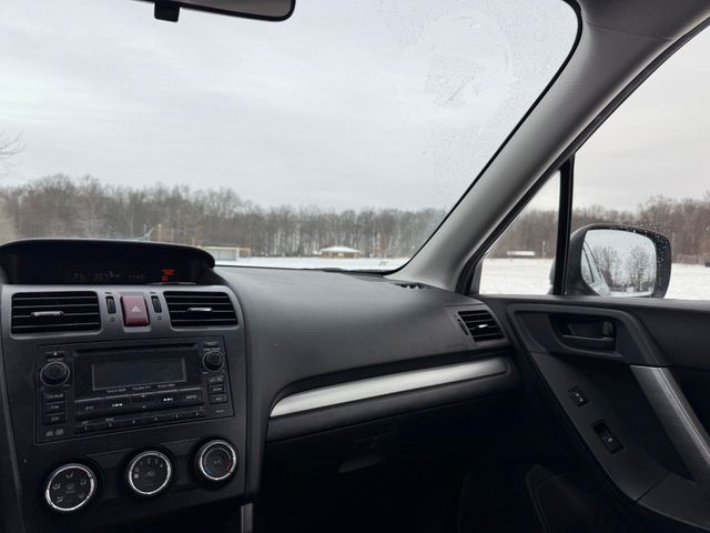 2014 Subaru Forester 2.5i