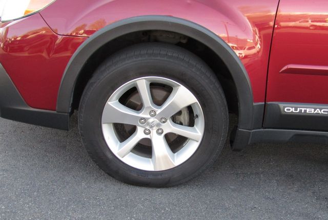 2014 Subaru Outback 2.5i Limited | American Fork, Utah | Auto's Inc.