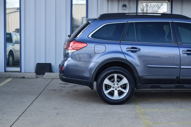 2014 Subaru Outback 2.5i Premium 2014 Subaru Outback 2.5i Premium
