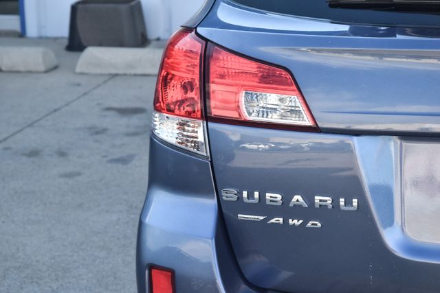 2014 Subaru Outback 2.5i Premium 2014 Subaru Outback 2.5i Premium