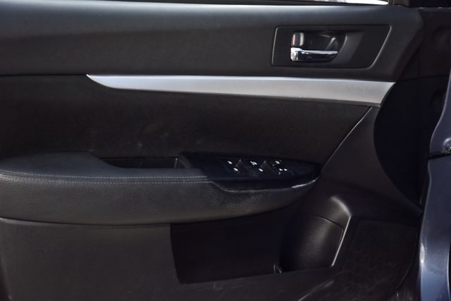 2014 Subaru Outback 2.5i Premium 2014 Subaru Outback 2.5i Premium