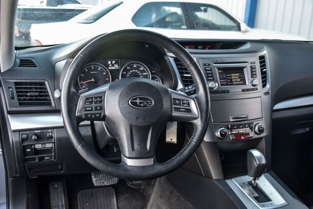 2014 Subaru Outback 2.5i Premium 2014 Subaru Outback 2.5i Premium