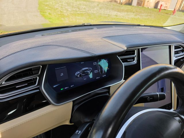 2014 Tesla Model S 60