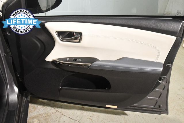 2014 Toyota Avalon XLE | Branford, CT | Sound Auto Wholesalers 2014 Toyota Avalon XLE | Branford, CT | Sound Auto Wholesalers